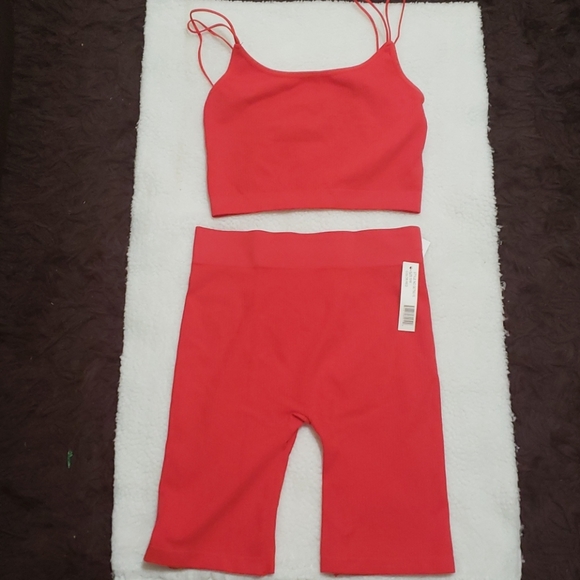 Two piece short set - Picture 1 of 5